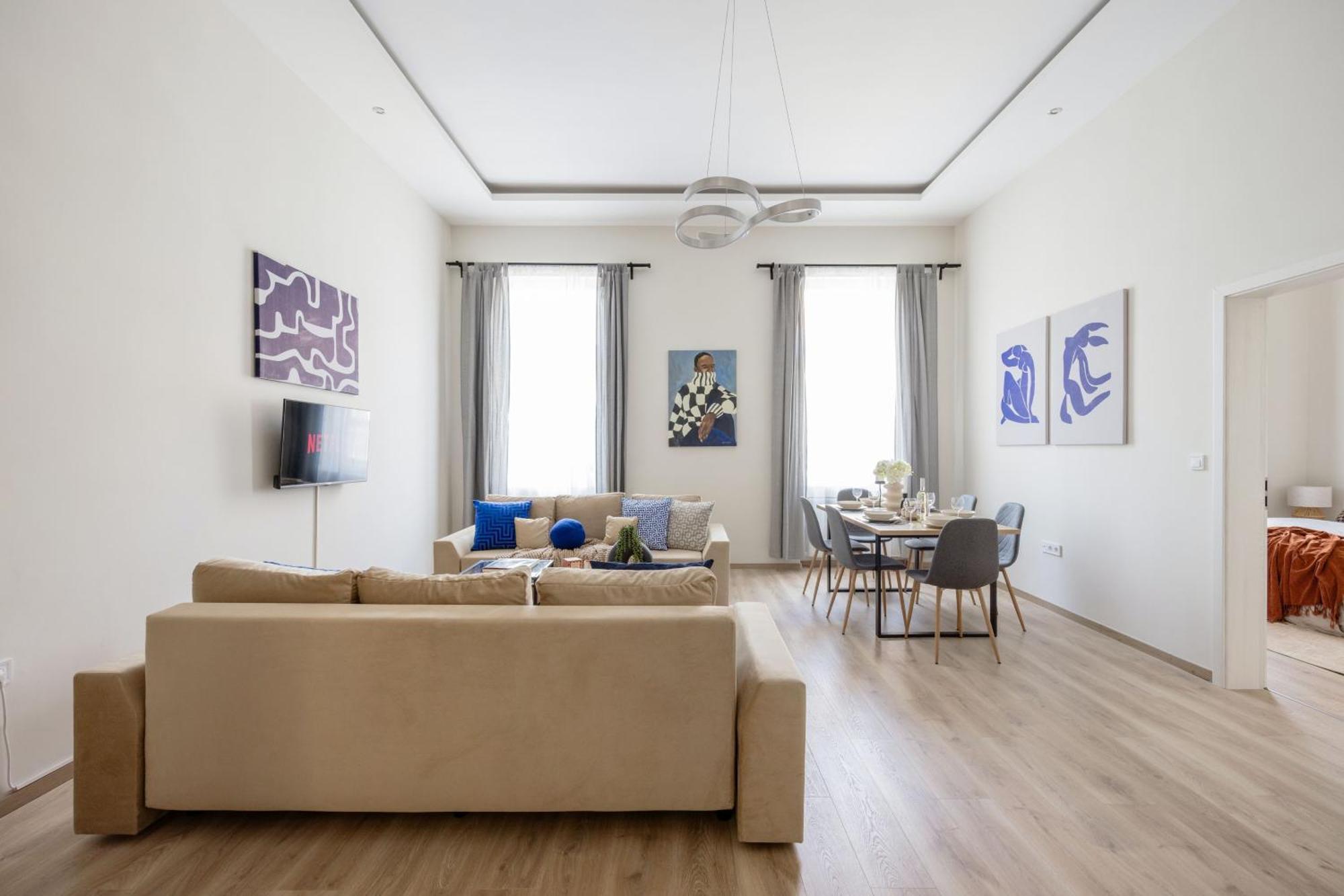Central Budapest Oasis - Modern Charm, Timeless Comfort Eksteriør bilde